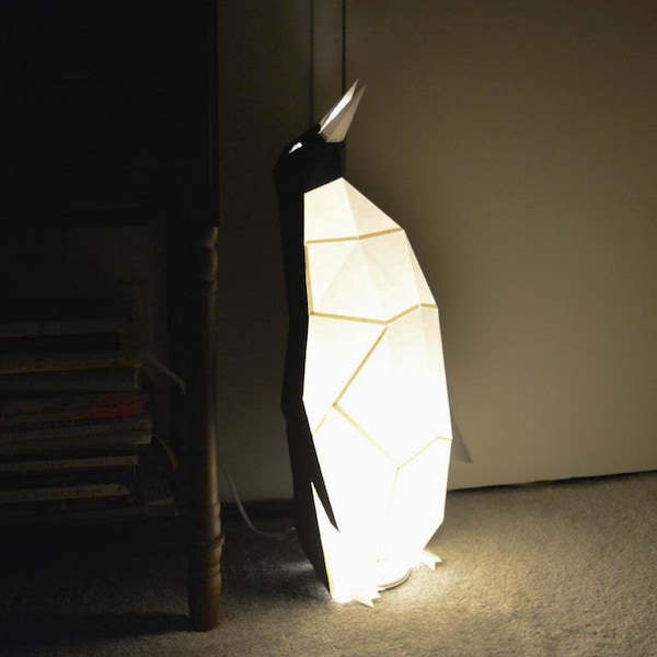 Lampe Pingouin ! Construisez le vôtre avec ce modèle et les instructions | Lampe de table | Lampadaire
