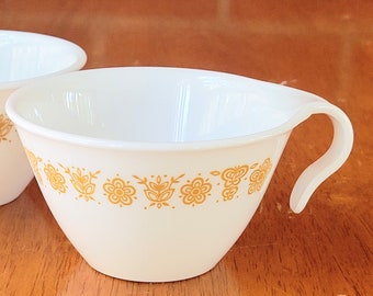Retro Corelle Butterfly Gold Flat Cup Set of 2