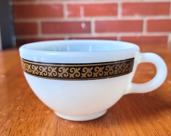 Vintage 1960s Gold and Black Pyrex Ebony Cup