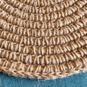 Round Jute Plate Charger, Crochet Placemat, Napkins Farmhouse Place Setting, Modern table mat, Handmaid Dinning Doily, Rustic Centerpiece