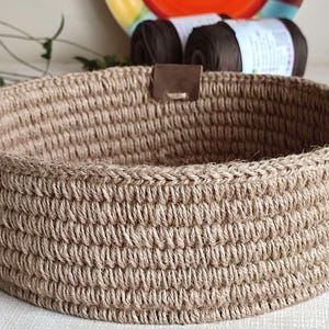 Home Storage, Round basket, Jute rope basket, Jute basket, hand-crocheted basket, eco-friendly, housewarming gift, Rustic decor,Gift, Burlap