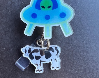 Carrete de insignias de vaca OVNI: Amante extraterrestre