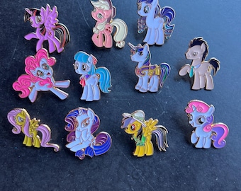Schattige pony emaille pins #8