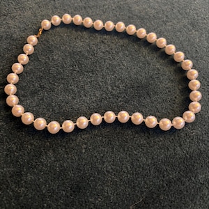 Vintage Faux Pearl Necklace
