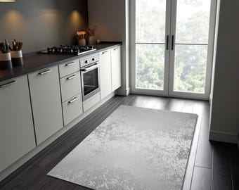 Silver Metallic Look Rug: Modern Shiny Carpet