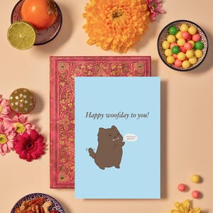 Tarjeta de felicitación de cumpleaños con motivos de perros o gatos. Lista para usar en formato digital y también puedes imprimirla tú mismo en casa o en una imprenta. Preciosa.