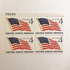 U.S. Flag Plate Block of Four stamps with 49 stars; issued 1959 to honor the then-new 49-star American flag; MNH, OG; free domestic shipping