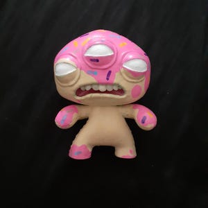 Custom painted Donut Annoyed Alien Fuggler figurine