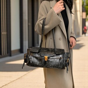 Bolso bandolera estilo moto Y2K para mujer, multibolsillos y gran capacidad, estilo urbano de marca, ideal como regalo para invierno 2025.