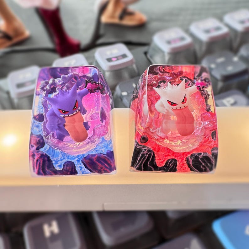 Tongue Ge.ng.ar Unique Shiny Keycap, Handcrafted Artisan Spacebar ...