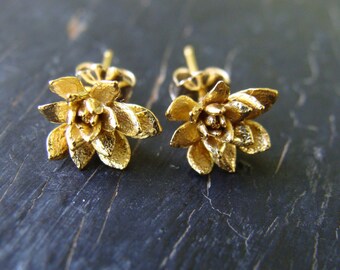 18K Gold Vermeil Small Field Flower Posts  -- Botanical Jewelry -- Nature Cast