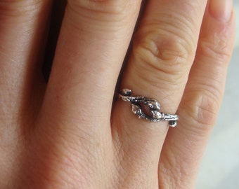 Wild Blueberry Branch Circle Ring -- Nature Cast -- Botanical Jewelry -- Ready to Ship