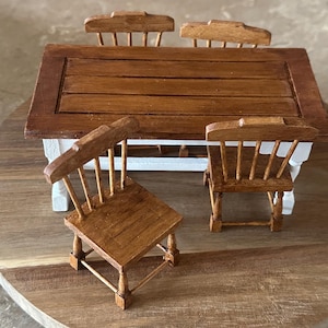 Ensemble de salle à manger miniature, style campagnard