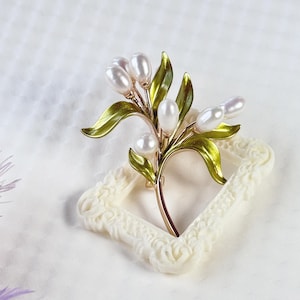 Vintage Olive Branch Pearl Brooch - Handmade Natural Pearl Suit Pin for Mom, Fashion Brooches Gift,mother's day