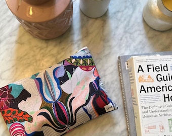 Artistic Storyteller Accessory Bag for Your Essentials