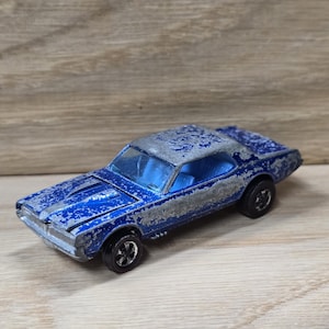 1967 Hot Wheels Redline Custom Cougar in blue