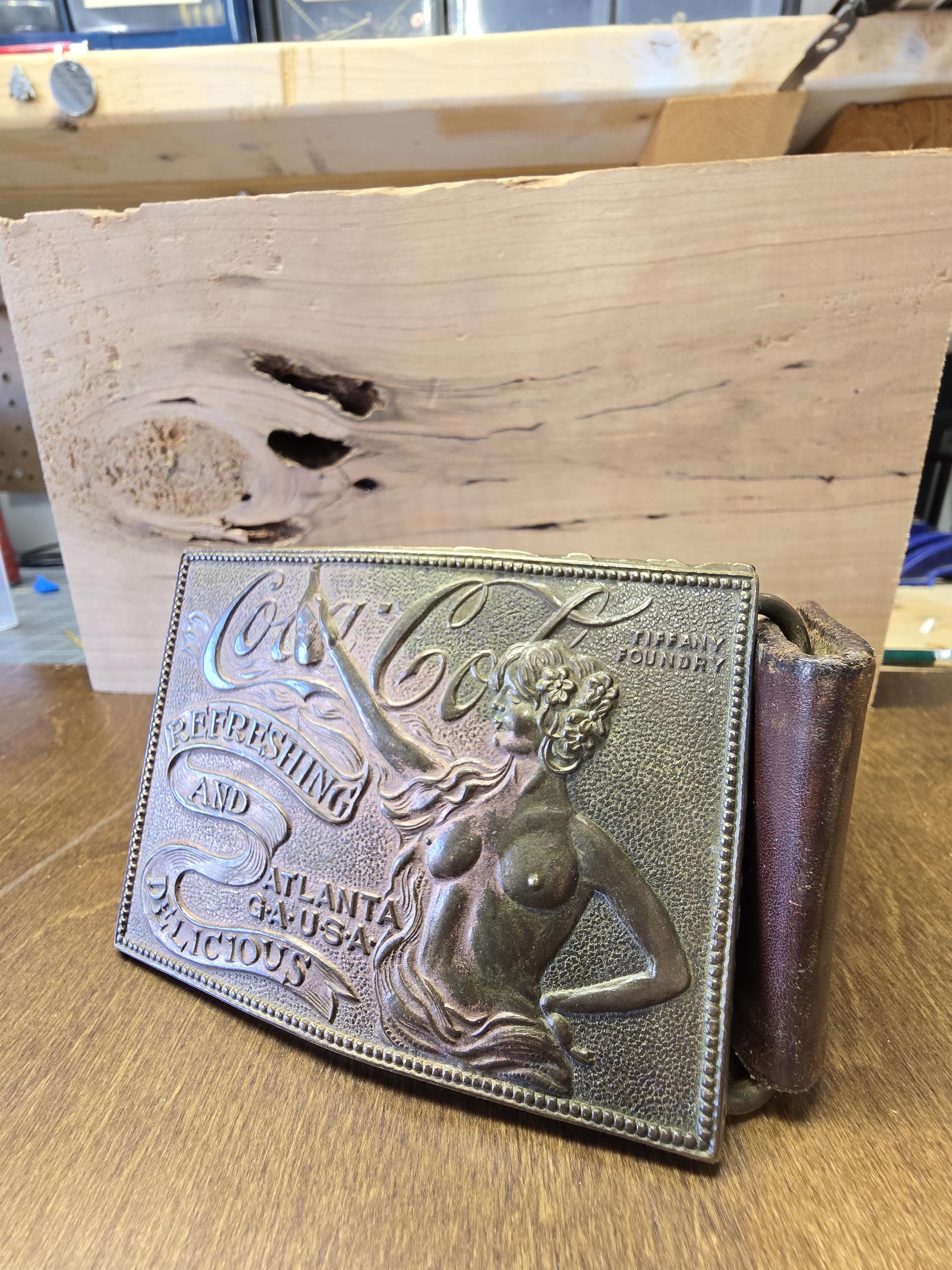 Vintage Coca Cola Belt Buckle Atlanta GA Brass Art Nouveau Lady Heavy VINTAGE COCA-COLA Nude Woman Belt Buckle Tiffany Foundry  main image 2