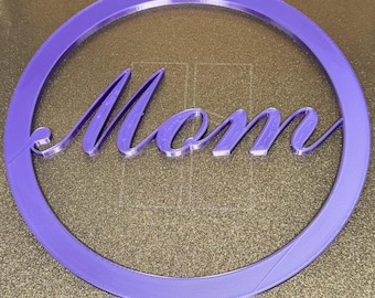 Mom - Circle / Ring Wall Art - font: CommercialScript