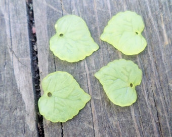 Light Yellow Lucite Leaf Charm/Pendant 20 pcs 15x15mm