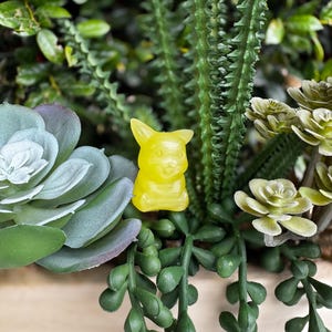 Natural Crystal carved Pikachu, Gemstone Pikachu, Crystal Pikachu, Home decor, Anime Decor, Healing Crystal