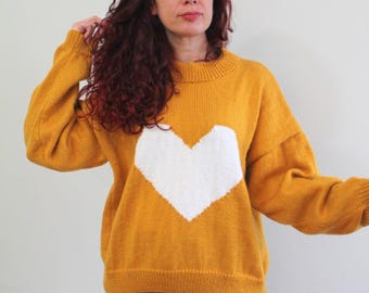 Suéter de malha amarelo mostarda feito à mão: ajuste folgado e grande