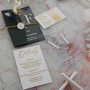 Faire-part de mariage minimaliste en acrylique transparent, design blanc et or, élégant ensemble de faire-part personnalisé pour mariages modernes, faire-part transparent