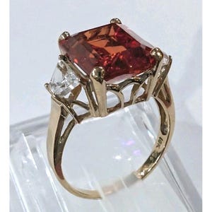 10K Yellow Gold Ruby & White Sapphire Ring | Size 7.25 | 4.43g