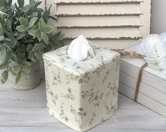 Floral linen reversible tissue box cover