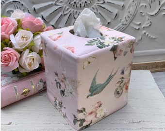Rose garden reversible tissue box cover