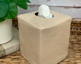 Seashell linen/cognac linen reversible tissue box cover