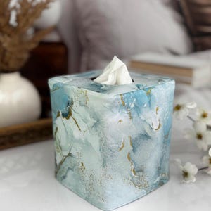 Aqua metallic waves and aqua linen reversible tissue box cover
