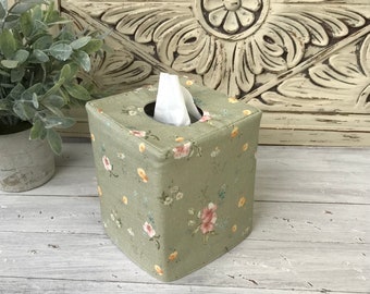 Romantic Floral green garden linen reversible tissue box cover
