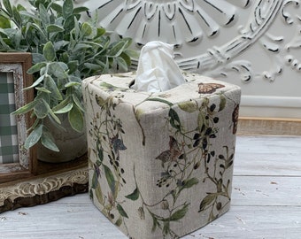 Butterfly garden linen reversible tissue box cover