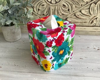 Breezy Blossom Floral reversible tissue box cover