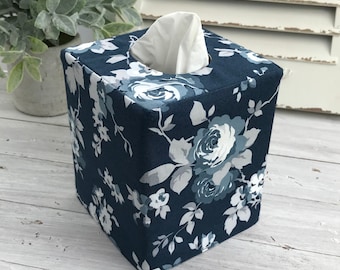 Shabby chic blue and navy rose reversible tissue box cover