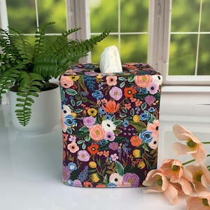 English garden purple color reversible tissue box cover