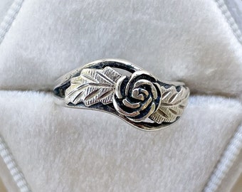 LOVELY Vintage Sterling Silver Rose Ring, Southwestern Style, Circa ‘60s, Size 4.25