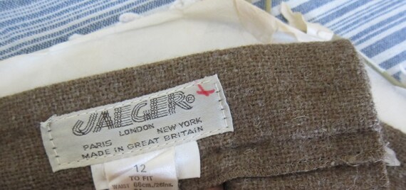 Vintage English JAEGER Wool Front Pleated Skirt,S… - image 2