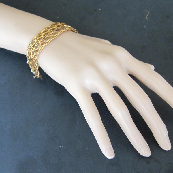 12K Yellow  Goldfill Charm Bracelet ,like New,7 1/4 Inches