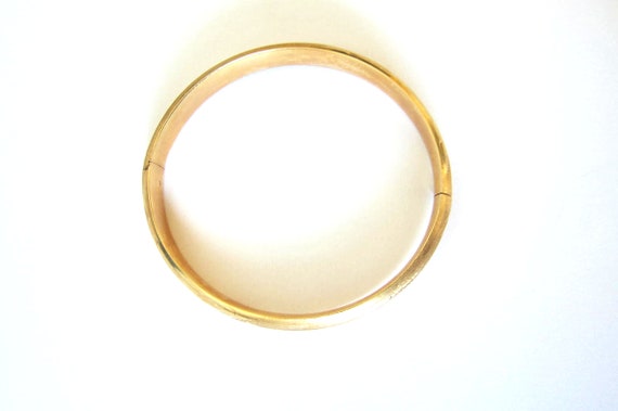 14K Solid Yellow Gold Floral Bangle,9mm,10.6 Grams - image 3