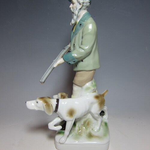 Handpainted German Grafenthal Hunter with Rifle ,Dachshund & Dogs Mint in shops BOXi