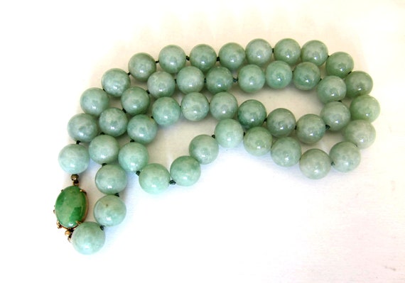Antique Handknotted Chinese Jadeite Jade Necklace wit… - Gem