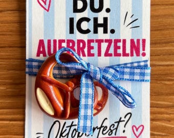 Oktoberfest Pretzel Invitation for Girlfriend – You and Me Dress Up Card with Pretzel | Oktoberfest Gift for Girlfriend and Oktoberfest Traditional Dress Girls' Night Out