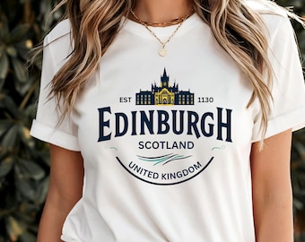 Edinburgh Scotland T-Shirt Vintage Travel Souvenir Tee United Kingdom Trip Present UK Castle Shirt European Vacation Apparel