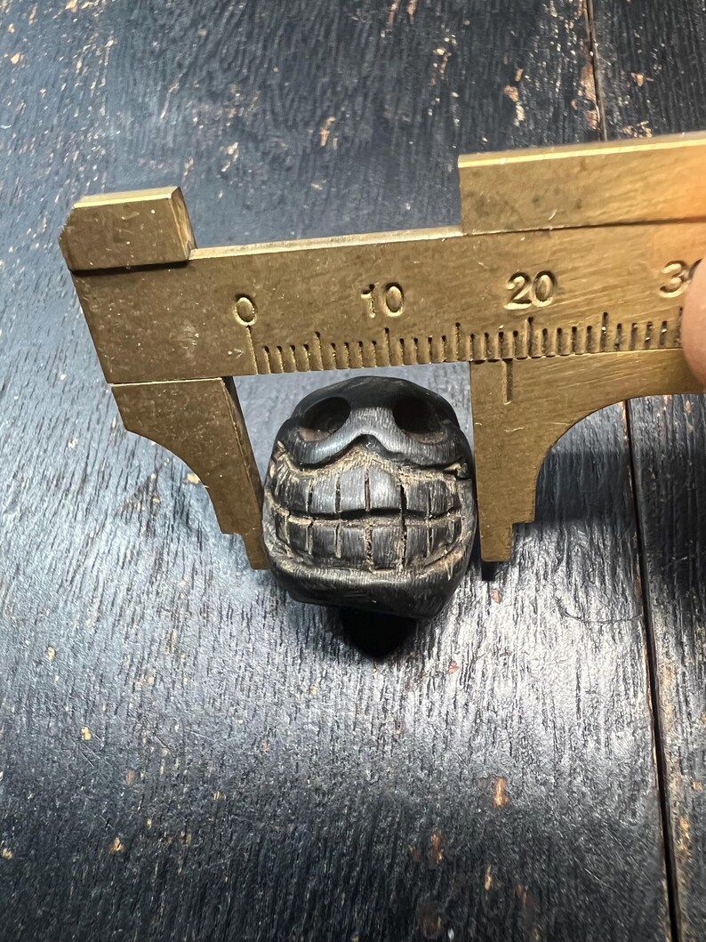 Hand Carved Ox Horn Smashan Chitta Skull Spacer Bead – Tibetan Buddhist Mala Separator – Unique Vintage Amulet Bead image 7