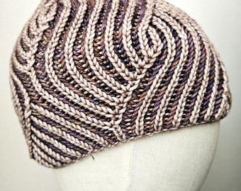 handknit hat / beanie / brioche hat (purplish brown & beige)