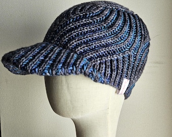 handknit hat with brim / cap (blue & gray) / brioche