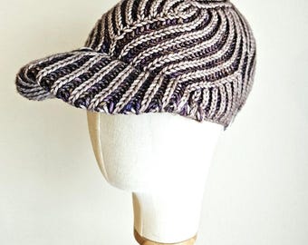 handknit hat with brim / cap / brioche hat (purplish brown & beige)