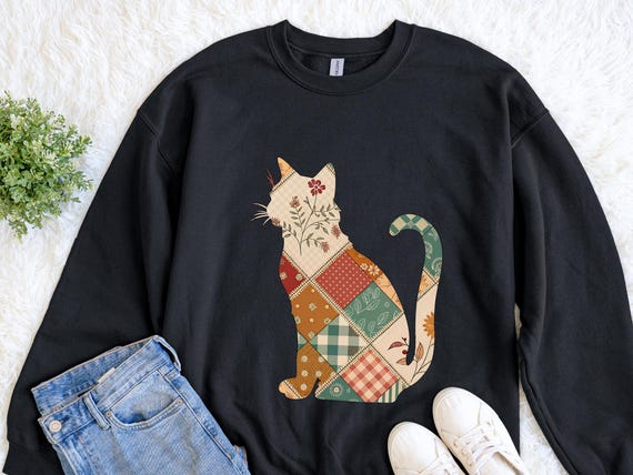 Patchwork Cat Shirt, Calico Kitten Sweatshirt, Cottagecore Graphic, Faux Quilted Crewneck, Vintage Style Shirt