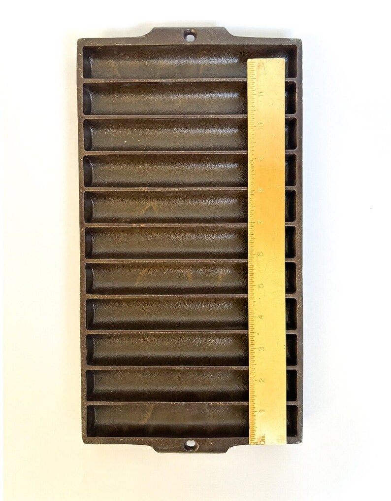 Vintage Solid Gusseisen Maisbrot-Stick-Pfanne 11 Löcher Markiert 22B H 5 Griswold Antik Bild 9